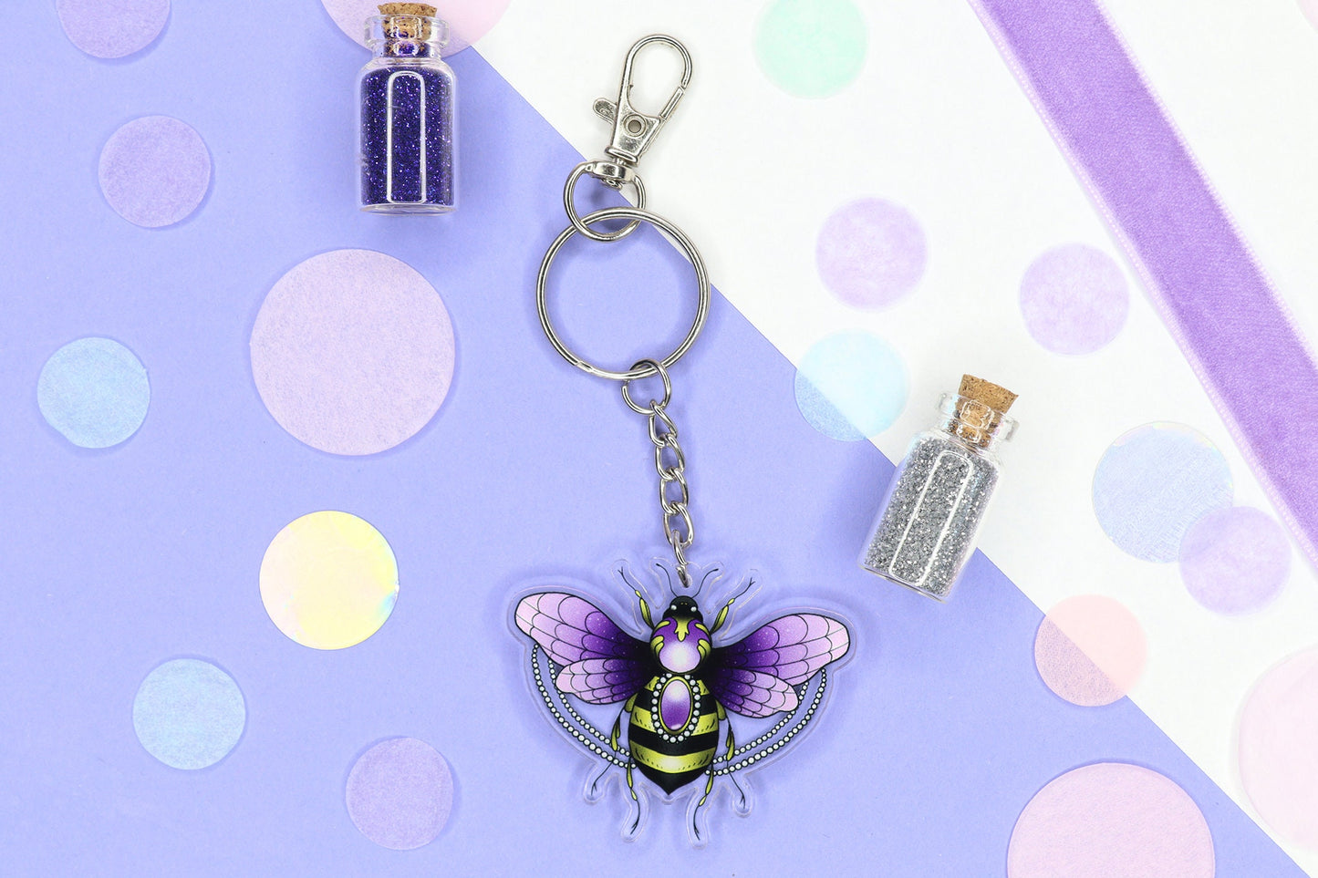 Magical Bee keychain